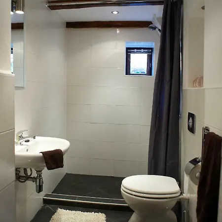 Шалета Jora - Total